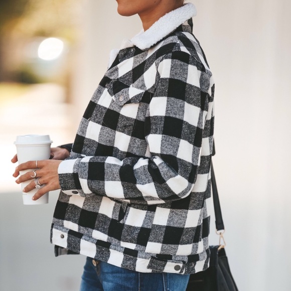 Sherpa and Plaid Checkered Jacket - Picture 2 of 8
